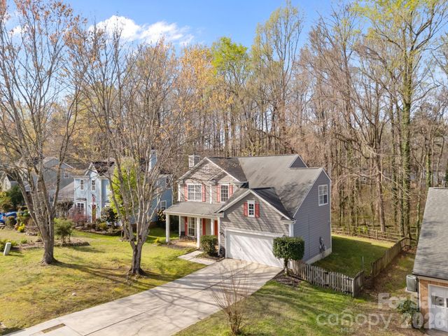 8701 Kirkley Glen Lane, Charlotte, NC 28215