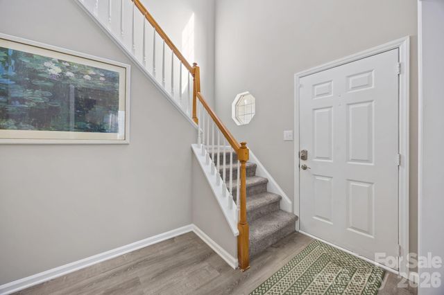 8701 Kirkley Glen Lane, Charlotte, NC 28215