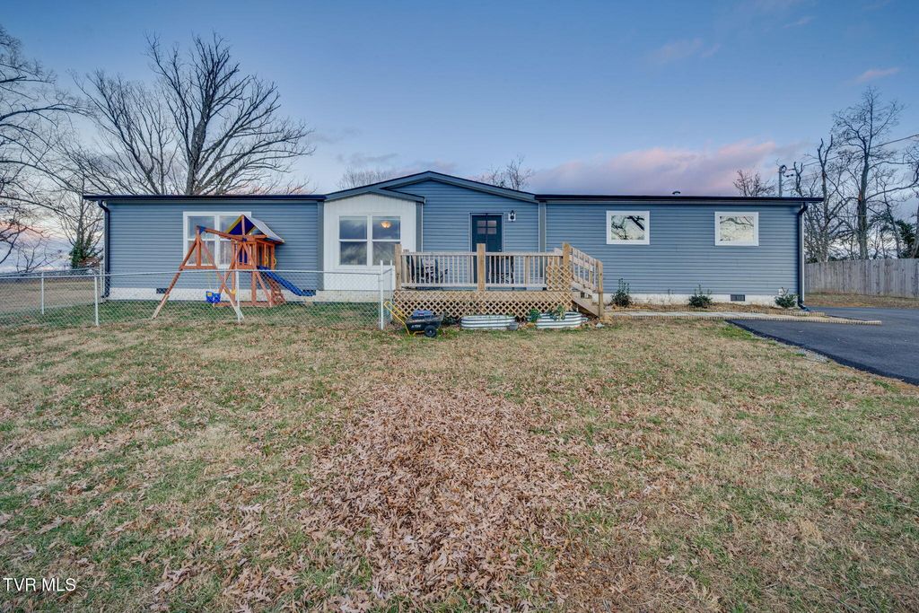 593 Summerville Road, Kingsport, TN 37663