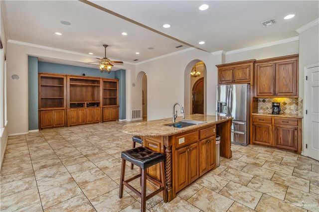 1716 N 49th Street, Mcallen, TX 78501