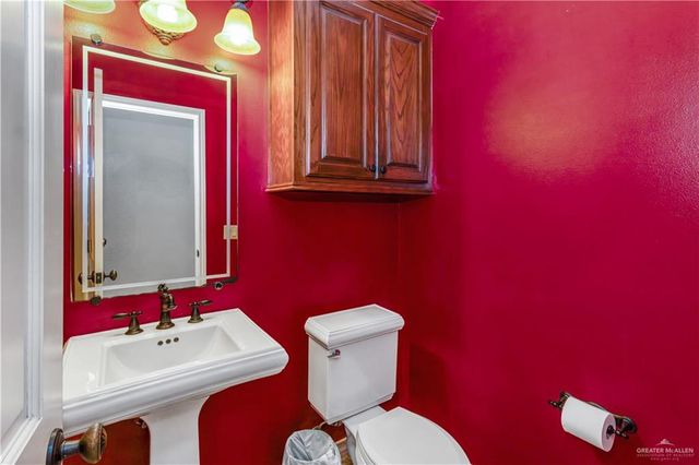 1716 N 49th Street, Mcallen, TX 78501