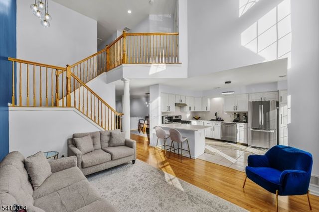 377 Hannah Way, Bridgewater Twp., NJ 08807