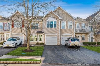 377 Hannah Way, Bridgewater Twp., NJ 08807