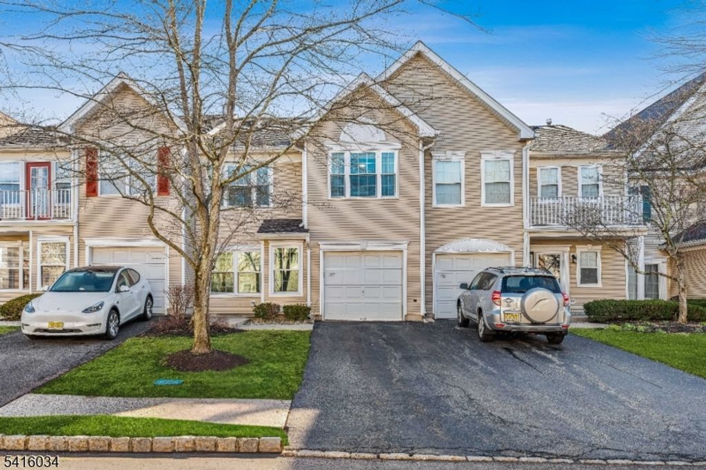 377 Hannah Way, Bridgewater Twp., NJ 08807