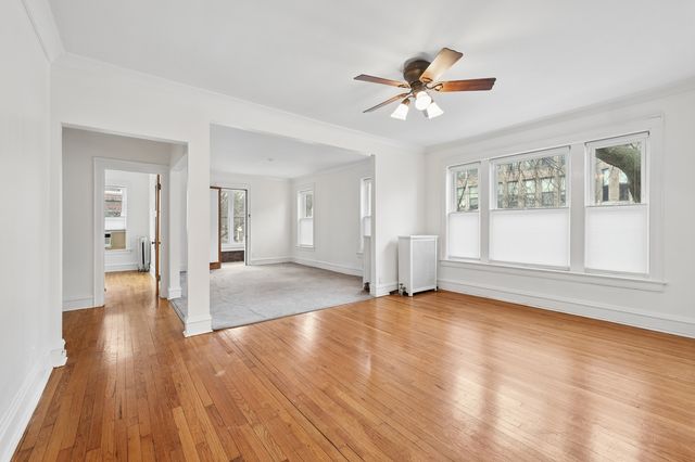 5470 S Woodlawn Avenue 1E, Chicago, IL 60615