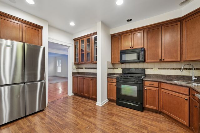 5470 S Woodlawn Avenue 1E, Chicago, IL 60615