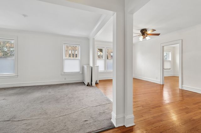 5470 S Woodlawn Avenue 1E, Chicago, IL 60615