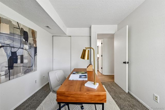 1075 S Elkhart Way 202, Aurora, CO 80012