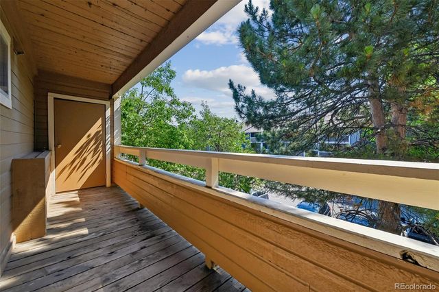1075 S Elkhart Way 202, Aurora, CO 80012