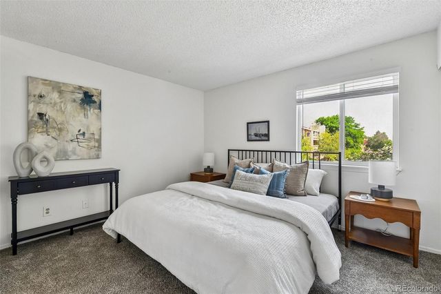 1075 S Elkhart Way 202, Aurora, CO 80012