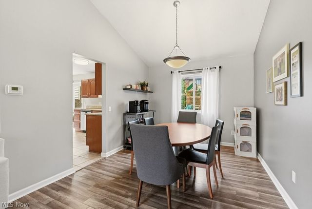 32430 N Roundhead Drive, Solon, OH 44139