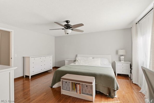 32430 N Roundhead Drive, Solon, OH 44139