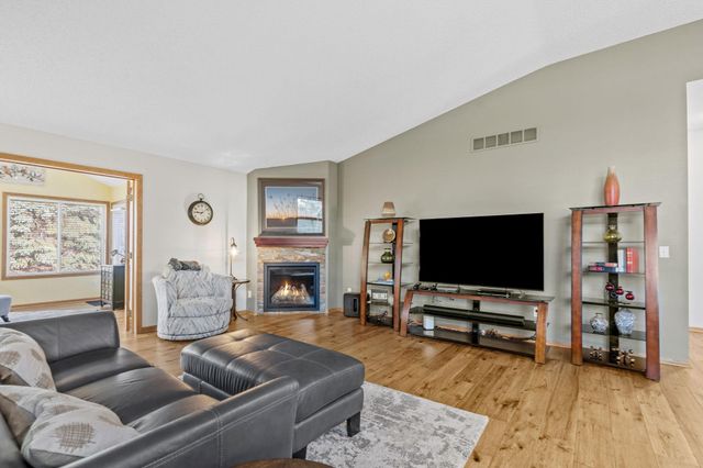 11288 London Court NE, Blaine, MN 55449