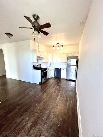 4720 42nd Street 5G, Sunnyside, NY 11104