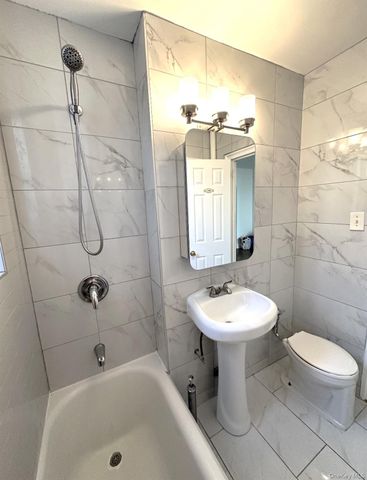 4720 42nd Street 5G, Sunnyside, NY 11104