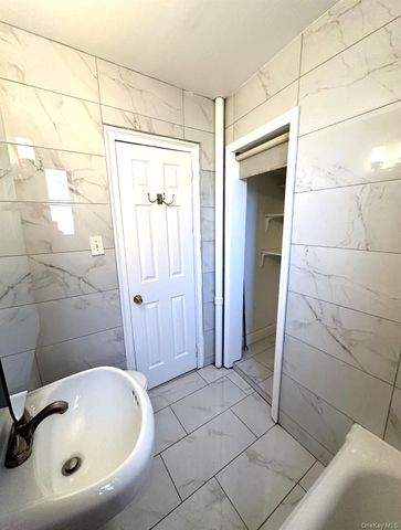4720 42nd Street 5G, Sunnyside, NY 11104
