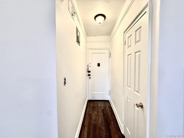 4720 42nd Street 5G, Sunnyside, NY 11104