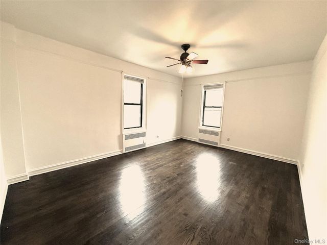 4720 42nd Street 5G, Sunnyside, NY 11104