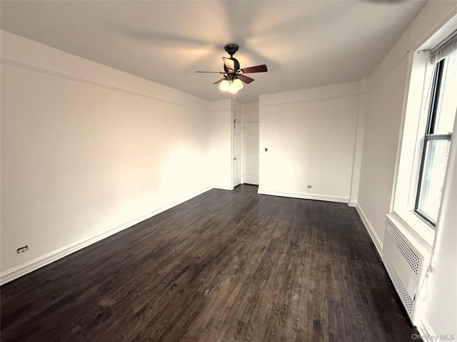 4720 42nd Street 5G, Sunnyside, NY 11104