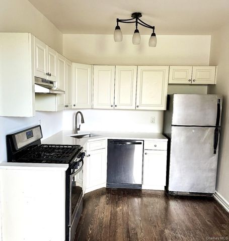 4720 42nd Street 5G, Sunnyside, NY 11104