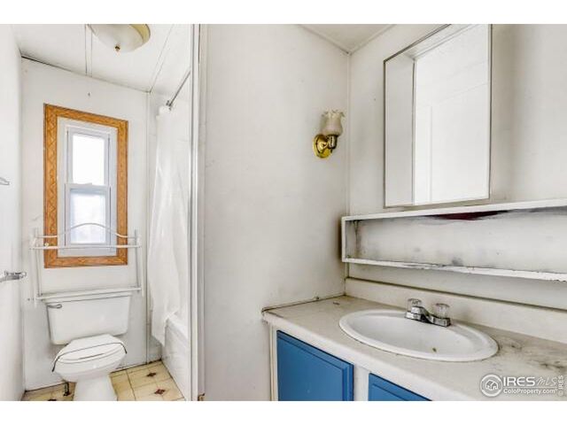 1215 Macintyre Ct, Dacono, CO 80514