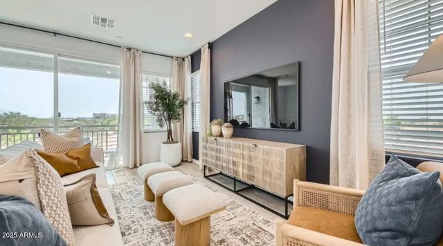 8149 E PETUNIA Avenue 1096, Mesa, AZ 85212