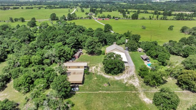 15184 Fm 2620, Bedias, TX 77831