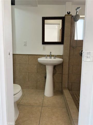 4081 Broadway, Huntington Park, CA 90255