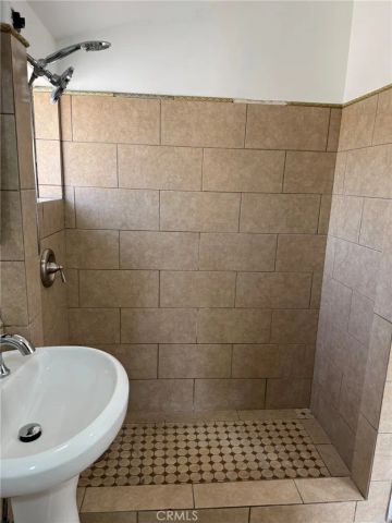 4081 Broadway, Huntington Park, CA 90255