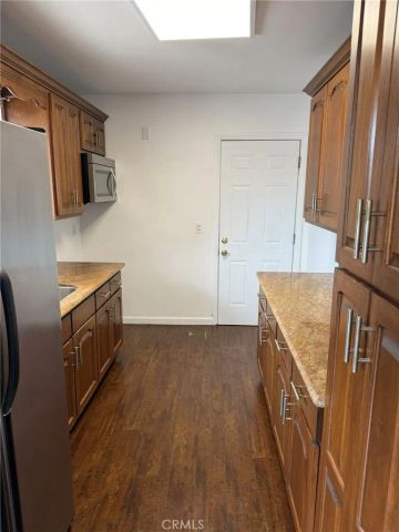 4081 Broadway, Huntington Park, CA 90255