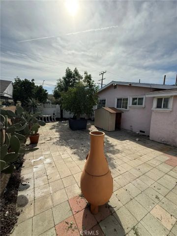 4081 Broadway, Huntington Park, CA 90255