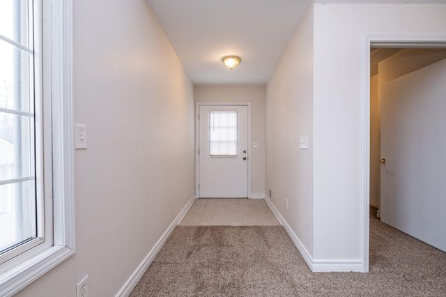 23725 Elmira Street, St Clair Shores, MI 48082