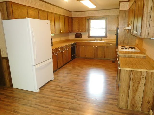 1902 Wilkinsville Hwy Highway, Gaffney, SC 29340