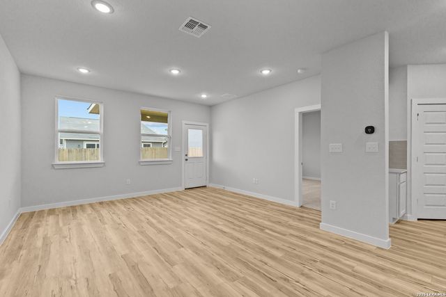 8424 Rocket View, San Antonio, TX 78263