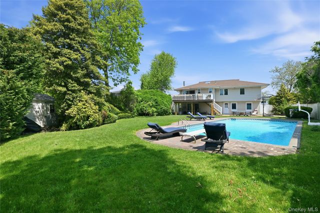 2998 Joyce Lane, Merrick, NY 11566