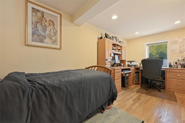 2998 Joyce Lane, Merrick, NY 11566