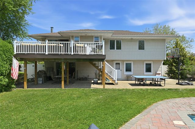 2998 Joyce Lane, Merrick, NY 11566