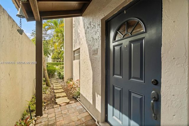 149 NW 70th St 101C, Boca Raton, FL 33487