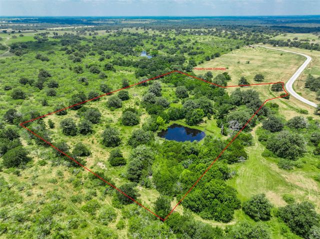 159 Starlight Path, Red Rock, TX 78662