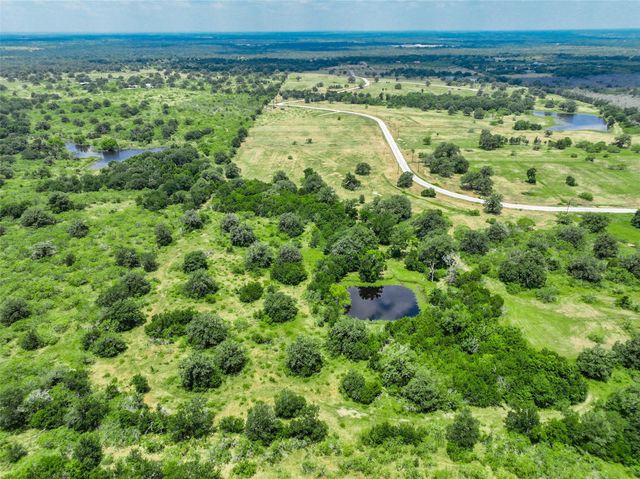 159 Starlight Path, Red Rock, TX 78662
