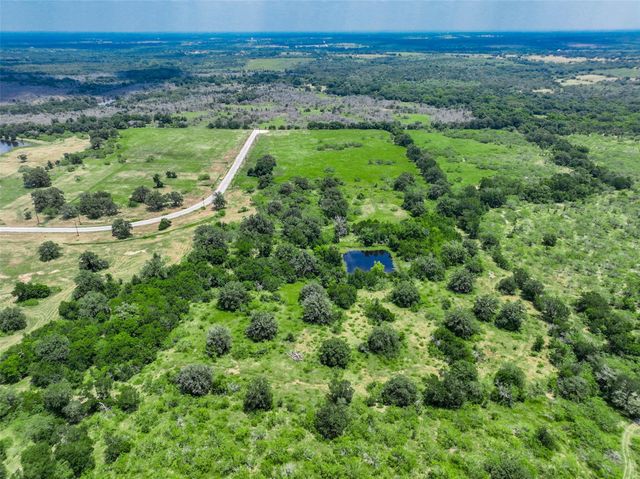159 Starlight Path, Red Rock, TX 78662