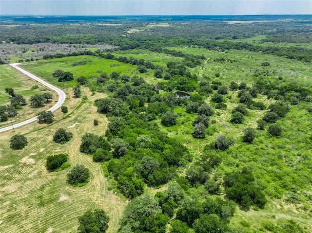 159 Starlight Path, Red Rock, TX 78662