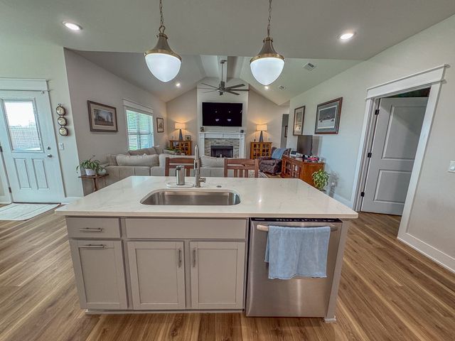 171 N Banner Avenue, Farmington, AR 72730