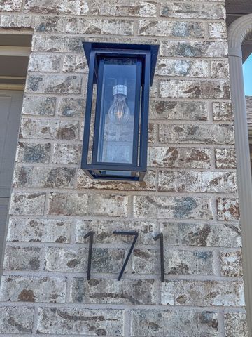171 N Banner Avenue, Farmington, AR 72730