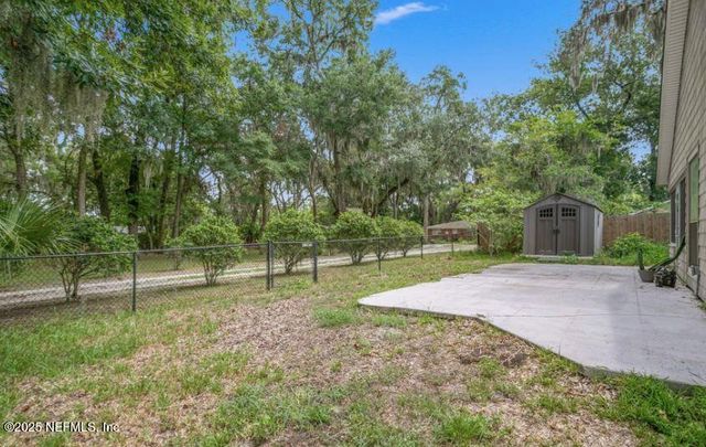 10259 CLASSIC OAK Road N, Jacksonville, FL 32225