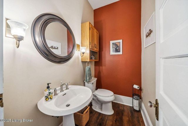 1375 S 2nd St, Louisville, KY 40208