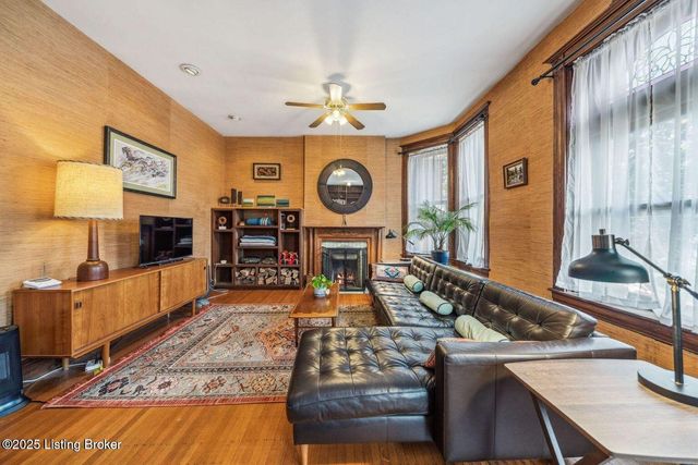 1375 S 2nd St, Louisville, KY 40208