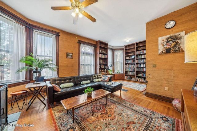 1375 S 2nd St, Louisville, KY 40208