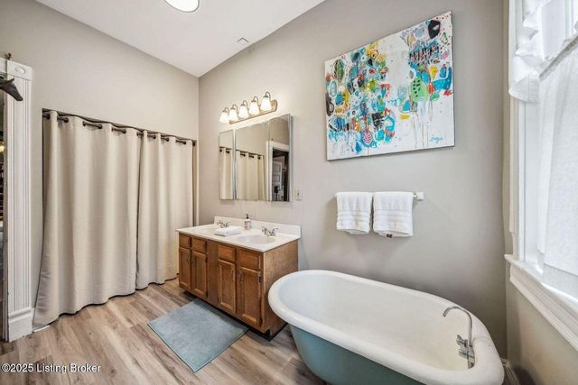 1375 S 2nd St, Louisville, KY 40208