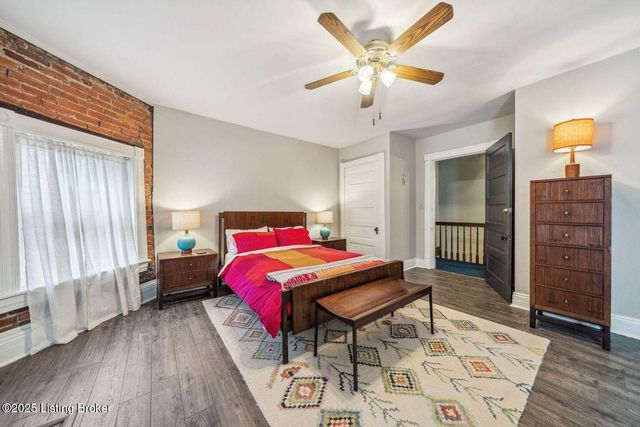 1375 S 2nd St, Louisville, KY 40208